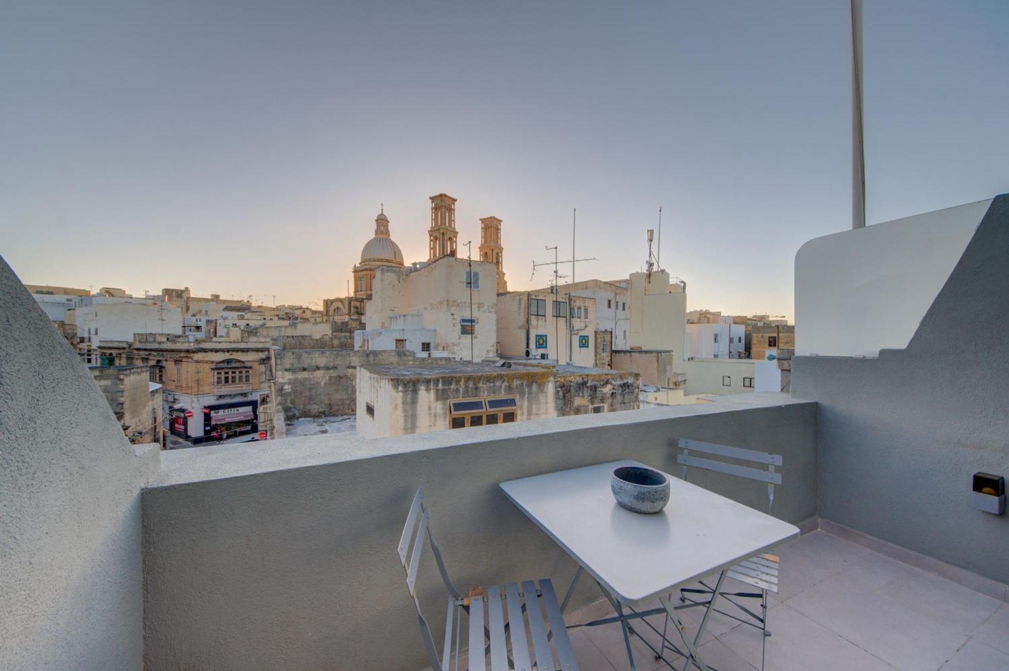 Cosy Penthouse In Hamrun - Walking Distance To Valletta Esterno foto